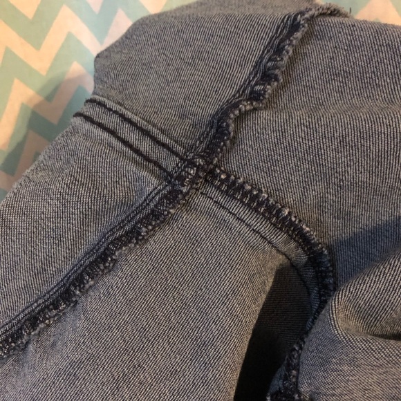 FINAL SALE- LEAVING CLOSET-NO FURTHER DISCOUNTS - Picture 9 of 9